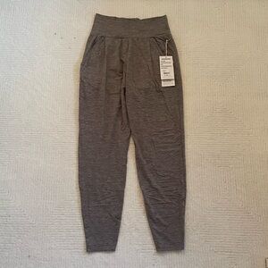 Vuori joggers, size XS, gray
